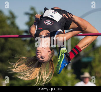 Sacramento, CA. Il 23 giugno, 2017. Ponticello di alta Mady Fagan chiaro 5-10 durante la USATF pista all'aperto e il campo campionato Giorno 2 Alle Hornet Stadium Sacramento, CA. Thurman James/CSM/Alamy Live News Foto Stock