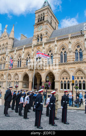 Northampton, Regno Unito. Il 24 giugno 2017. Northampton Forze Armate giorno Credito: PATRICK ANTHONISZ/Alamy Live News Foto Stock