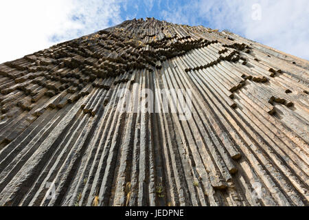 Il basalto formazioni rocciose note come sinfonia di pietre in Armenia. Foto Stock