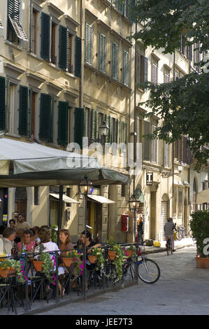 L'Italia, Toscana, Firenze, Piazza Santo Spirito, bar, esterno, Foto Stock