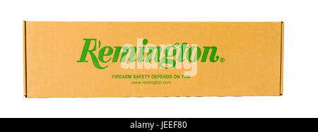 Winneconne, WI -17 giugno 2017: una scatola di una pistola Remington isolato su un background Foto Stock