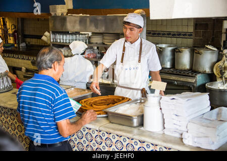 Churros al El Moro Cafe, Città del Messico, Messico Città del Messico, Messico Foto Stock