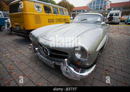 Mercedes Benz 300 SL Coupé a oldtimer car show, Monaco di Baviera, Germania Foto Stock