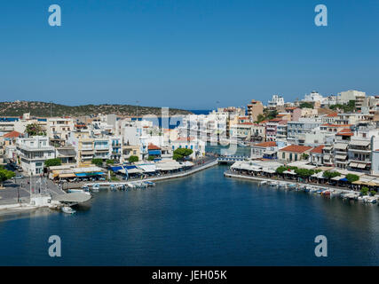 Il lago di Voulismeni ad Agios Nikolaos, Creta, Grecia Foto Stock