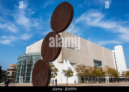 Teatro Habima, Leonard Bernstein Square; Tel Aviv-Yafo, Tel Aviv District, Israele Foto Stock