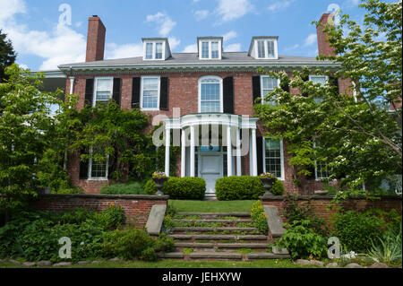 Lungo pendio mansion - una di tipo federale estate home in Beverly, MA. Foto Stock