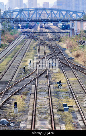 La derivazione di cantiere con meandri tracce. Foto Stock