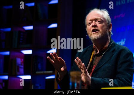 Matteo Francesco , poeta, editor di W. S. Graham è di nuovo raccolte di poesie, professore presso la University of Wales, Aberystwyth., che figurano al 2017 Hay Festival della letteratura e delle arti, Hay on Wye, Wales UK Foto Stock