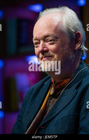 Matteo Francesco , poeta, editor di W. S. Graham è di nuovo raccolte di poesie, professore presso la University of Wales, Aberystwyth., che figurano al 2017 Hay Festival della letteratura e delle arti, Hay on Wye, Wales UK Foto Stock