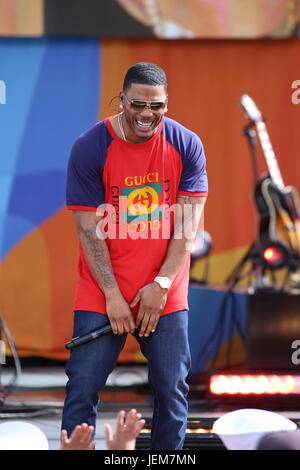 Florida Georgia Linea e Nelly eseguire su ABC della 'Good Morning America' 2017 Concerto estivo dotato di serie: Nelly dove: New York New York, Stati Uniti quando: 26 Maggio 2017 Foto Stock