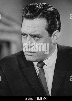 Raymond Burr, pubblicità ritratto per CBS TV Show, 'Perry Mason', 1960 Foto Stock