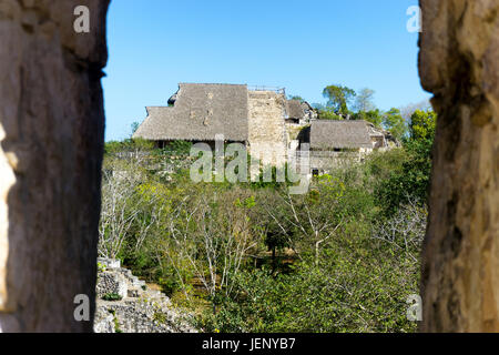 Vista delle antiche rovine Maya di Ek Balam vicino a Valladolid, Messico Foto Stock