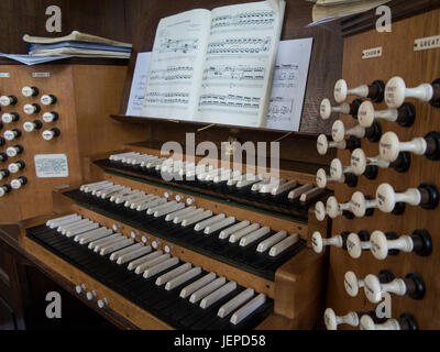 Un organo in St Vedast Chiesa, Foster Lane a Londra Foto Stock