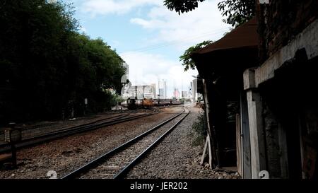 Hua Lamphong Stazione ferroviaria cantiere ferroviario Bangkok viaggi in Thailandia del sud-est asiatico Foto Stock