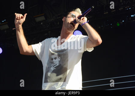 Michael fitzpatrick gruppo musicale fitz tantrums esegue sul palco durante la Arroyo Seco weekend giugno 25,2017 brookside campo da golf Pasadena, California. Foto Stock