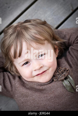 Ritratto di ragazza sorridente Foto Stock