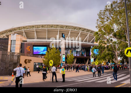 River Torrens passerella in Adelaide Australia Meridionale Foto Stock