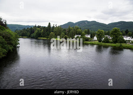 Fiume Tay a Dunkeld, Scozia Foto Stock