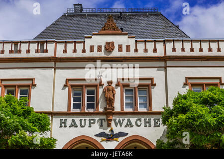 Hauptwache (vecchia guardia principale, oggi ristorante) nella pittoresca città vecchia di Wetzlar, Hesse, Germania Foto Stock