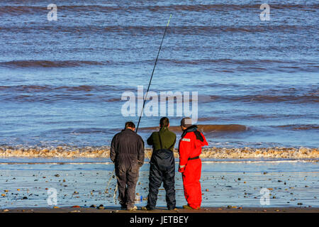 Mare pescatore al tramonto vicino a Kingston upon Hull in Inghilterra Foto Stock