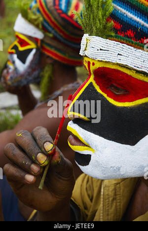 Papua Nuova Guinea, uomini di Huli di ceppo, vicino, Foto Stock