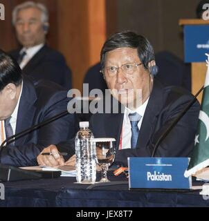 Seoul, Corea del Sud. Il 27 giugno, 2017. Zhang Ping, vice presidente del comitato permanente per la Cina del congresso nazionale del popolo (ANP), partecipa alla seconda conferenza dei leader parlamentari di paesi eurasiatico in Seoul, Corea del Sud, 27 giugno 2017. Credito: Lee Sang-ho/Xinhua/Alamy Live News Foto Stock