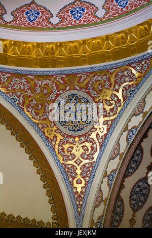 Istanbul, Turchia - 16 Settembre 2011: ornamento particolare del Palazzo Topkapi a Istanbul, Turchia. Foto Stock