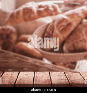 Immagine composita della scrivania in legno Foto Stock