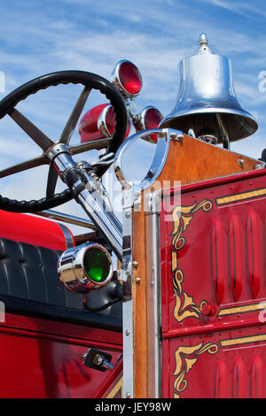 Camion dei pompieri bell e volante, grande Oregon Steam-Up, antichi Powerland, Brooks, Oregon Foto Stock