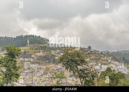 Case in collina in Quito Ecuador Foto Stock