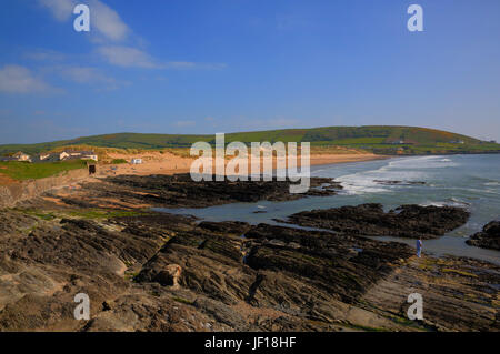 Estremità rocciosa di Croyde surf beach North Devon England Regno Unito Foto Stock