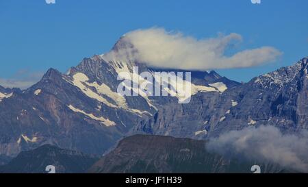 Mt Finsteraarhorn in estate Foto Stock