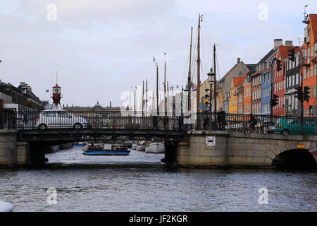 Copenaghen, ponte di Nyhavn Foto Stock