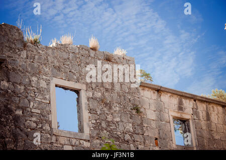 Vecchio edificio in pietra a Korcula Città Vecchia, Croazia Foto Stock