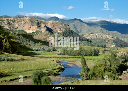 Paesaggio Hlotse fertile valle del fiume Leribe District Lesotho Africa meridionale Foto Stock