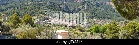 Villaggio di montagna su Mallorca in Spagna Foto Stock