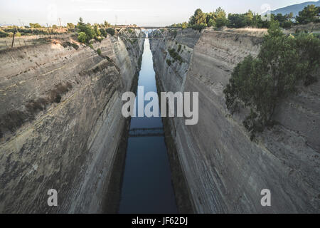 Canale per il passaggio di navi di Corinto Foto Stock