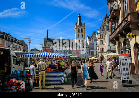 Mercato principale, Trier, Renania-Palatinato, Germania, Europa, Hauptmarkt, Trier, Renania-Palatinato, Deutschland, Europa Foto Stock