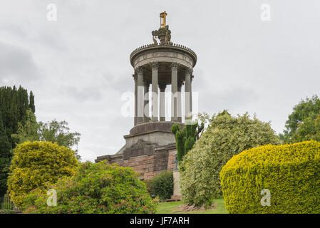 Monumento di Burns in Alloway i set di Ayr nelle ustioni memorial gardens. Foto Stock