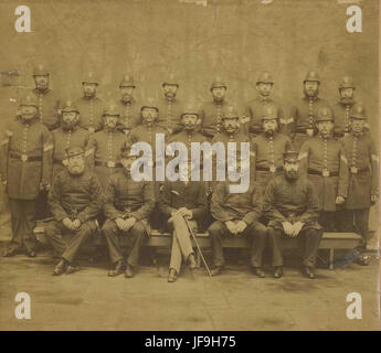 Hull City funzionari di polizia CON IL CHIEF CONSTABLE [presume] 1890 (archivio 31980138251 o Foto Stock