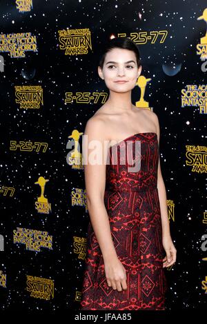 Burbank, CA. Il 28 giugno, 2017. Brianna Hildebrand presso gli arrivi per la XLIII Saturno annuale cerimonia di premiazione - Arrivi, il ristorante Castaway, Burbank, CA 28 Giugno 2017. Credito: Priscilla concedere/Everett raccolta/Alamy Live News Foto Stock