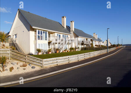 Un grande per cinque o noleggiato casa di famiglia in un esclusivo sviluppo. Foto Stock