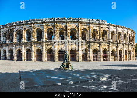 Arena romana in Nimes Foto Stock