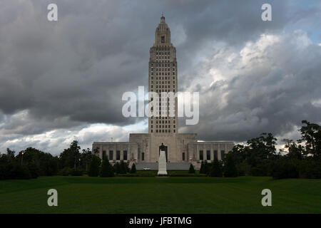 BATON ROUGE, LOUISIANA - 2013: la Louisiana State Capitol Building. Foto Stock