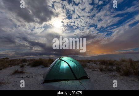 Tenda nel deserto Foto Stock