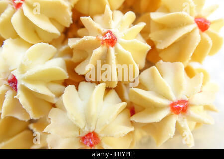 Biscotti tradizionali per Eid celebrazione. Immagine di sfocatura Foto Stock