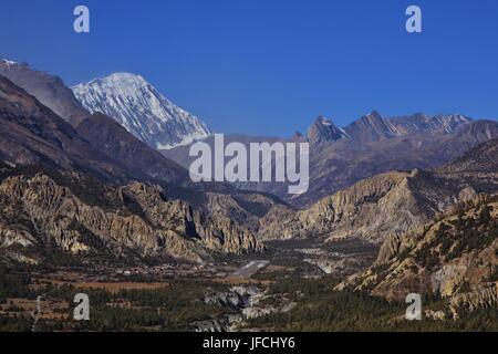 Airstripe nella valle Manang Foto Stock