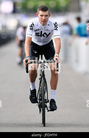 104. Tour de France, Grand partono, Team-Presentation: Luca Rowe (GBR) Team Sky. Foto Stock