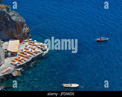 New Scenic 5 posti da cartolina vista della bellissima città di minori in Costiera Amalfitana con il Golfo di Salerno, Campania, Italia. Foto Stock