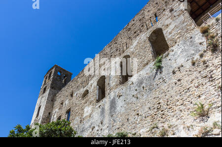 Dolceacqua il castello Foto Stock